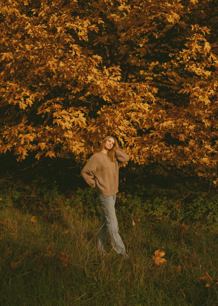senior photos with fall foliage in Oregon