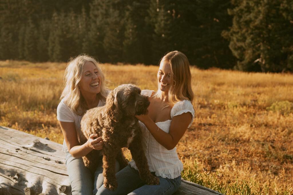 Senior photo session with the Mom and the dog by a Salem photograper